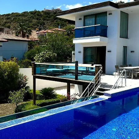 Villa The Best Place With A Private Beach *