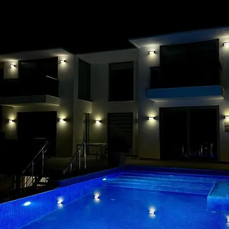 Βίλα The Best Place With A Private Beach